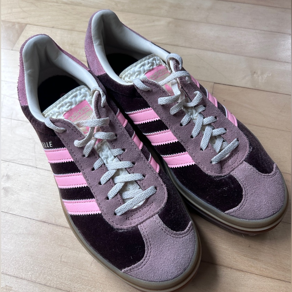 Adidas Women's Pink and Brown Suede Sneakers